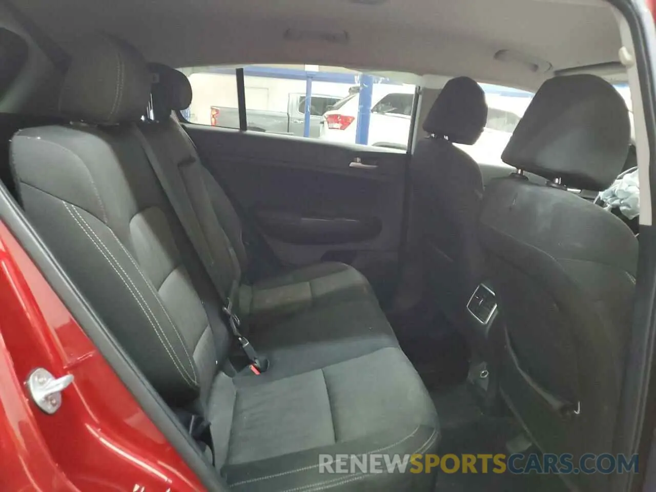 11 Photograph of a damaged car KNDPM3AC6K7494338 KIA SPORTAGE 2019