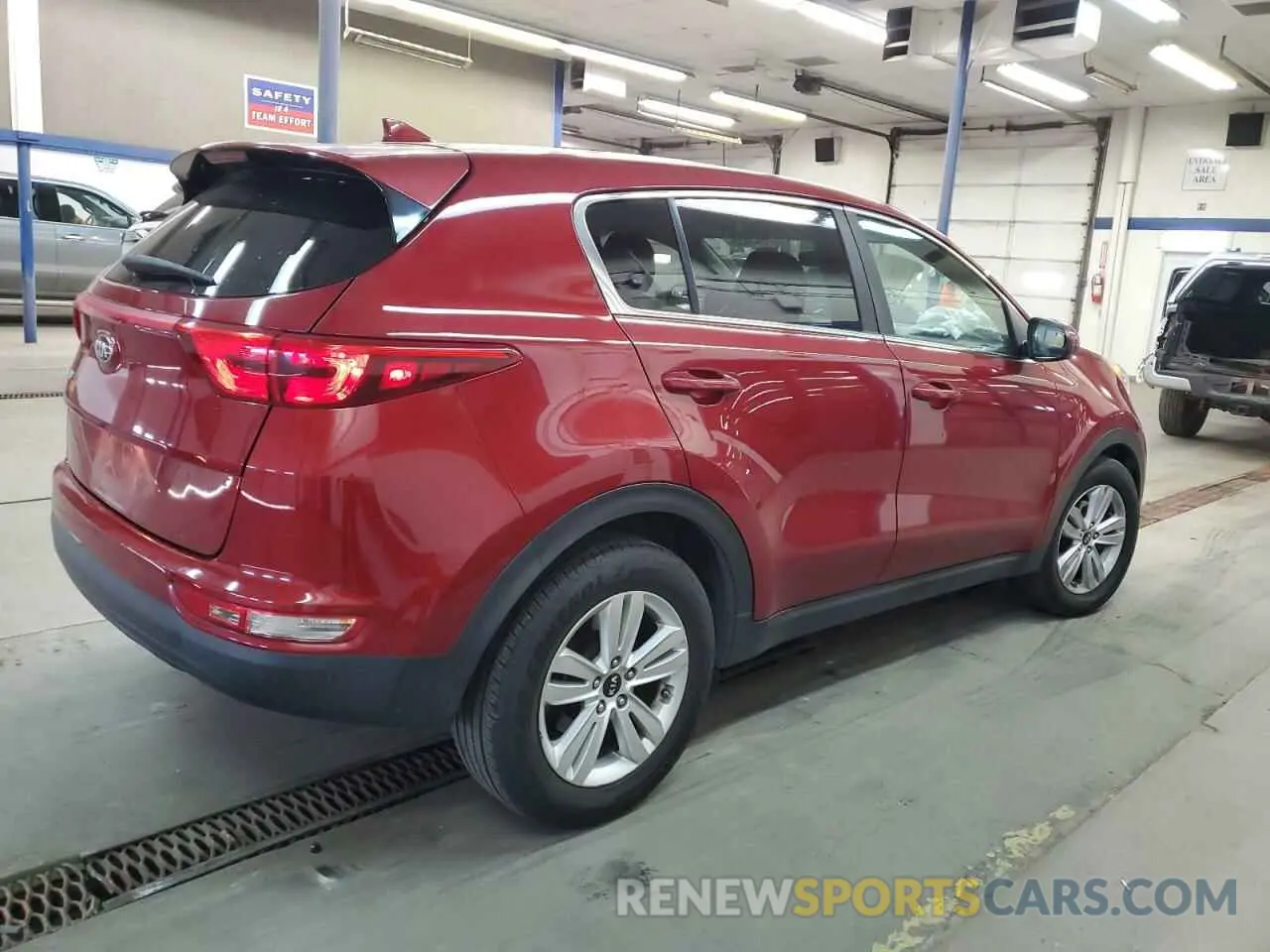 3 Photograph of a damaged car KNDPM3AC6K7494338 KIA SPORTAGE 2019