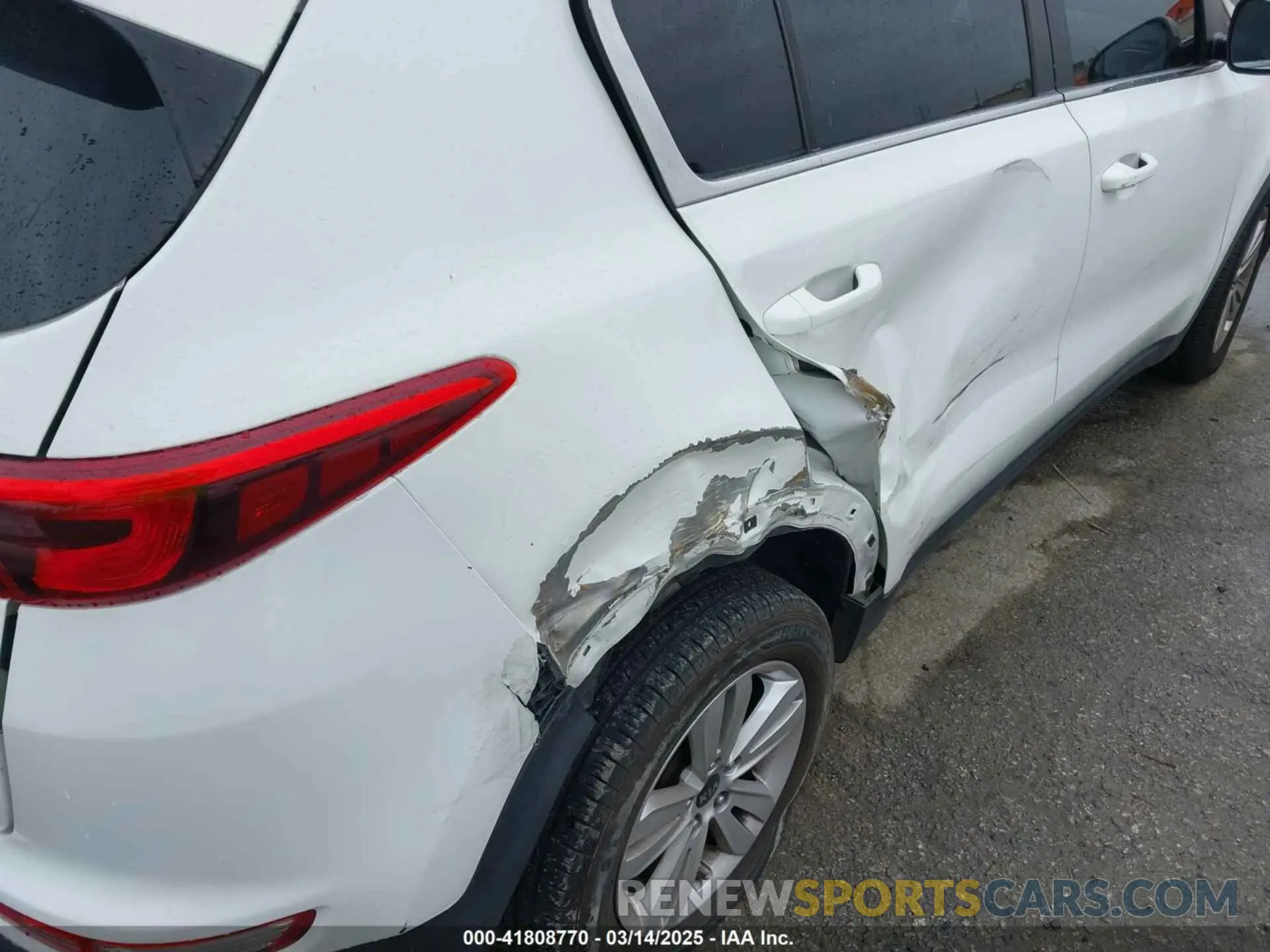 6 Photograph of a damaged car KNDPM3AC6K7508870 KIA SPORTAGE 2019