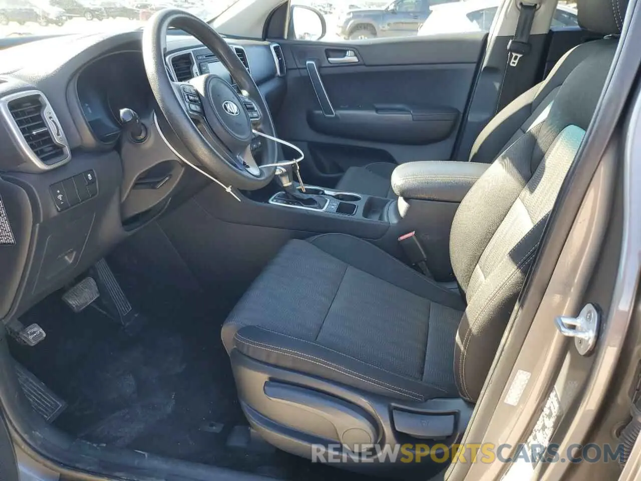 7 Photograph of a damaged car KNDPM3AC6K7540055 KIA SPORTAGE 2019