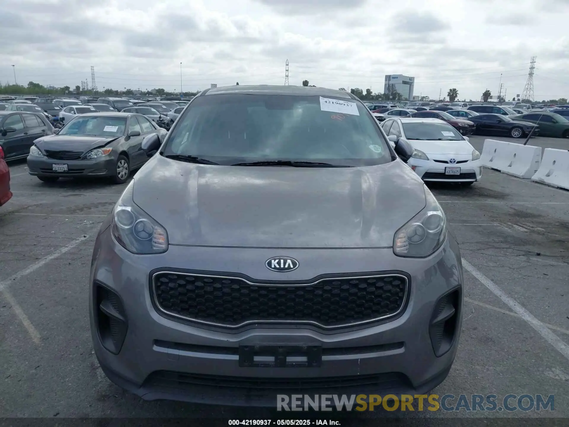 12 Photograph of a damaged car KNDPM3AC6K7545613 KIA SPORTAGE 2019