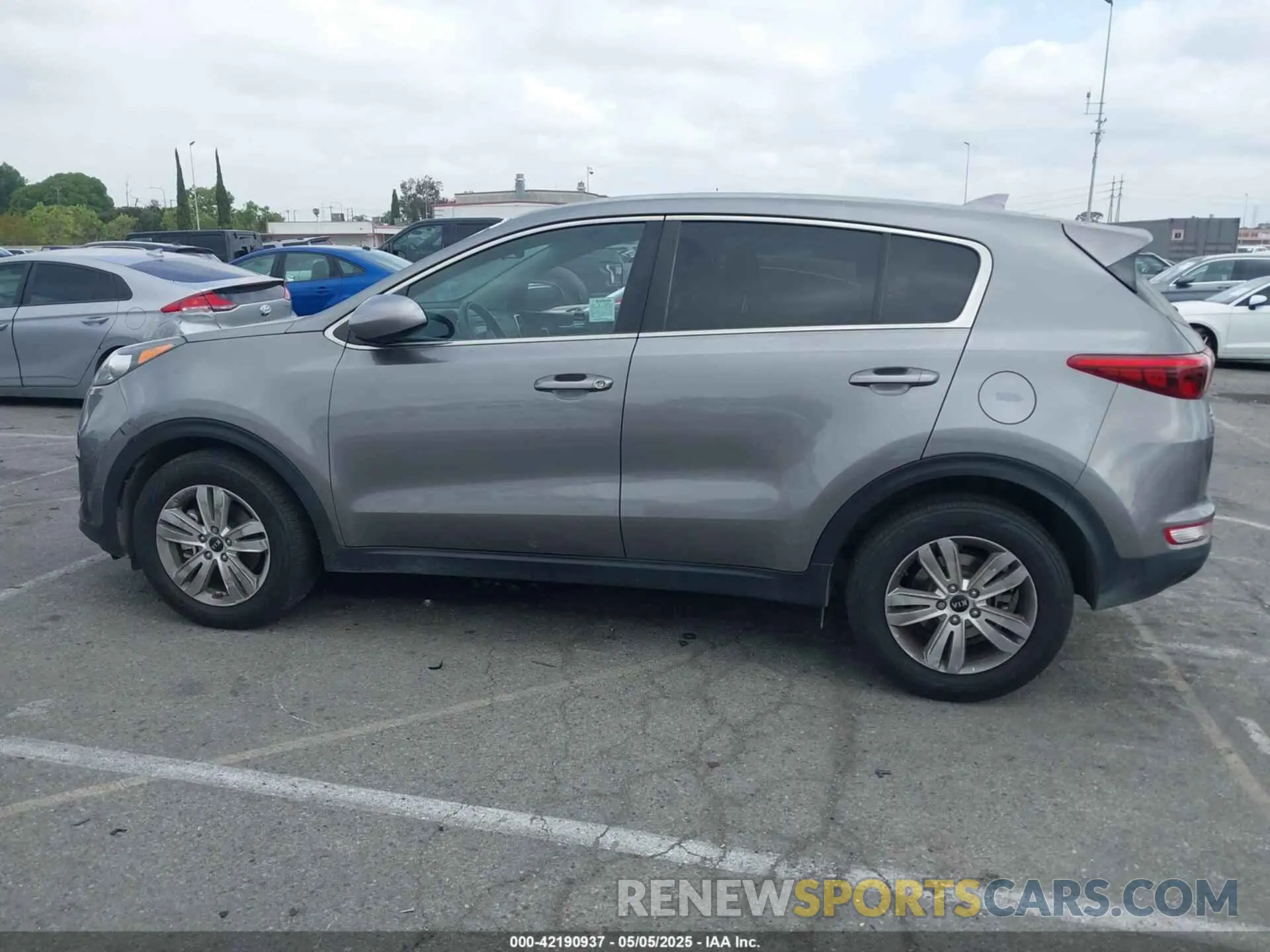 14 Photograph of a damaged car KNDPM3AC6K7545613 KIA SPORTAGE 2019