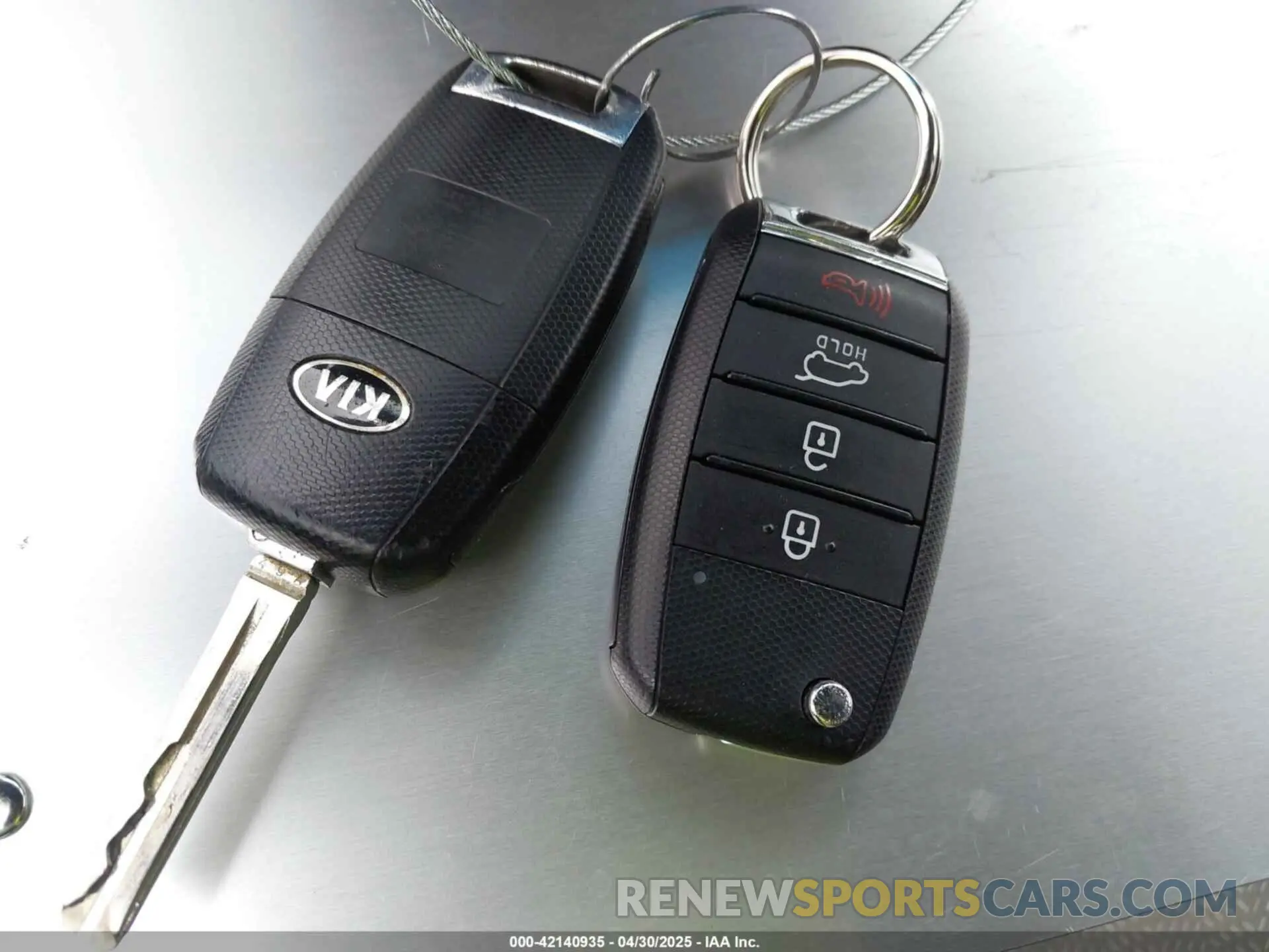 11 Photograph of a damaged car KNDPM3AC6K7599025 KIA SPORTAGE 2019