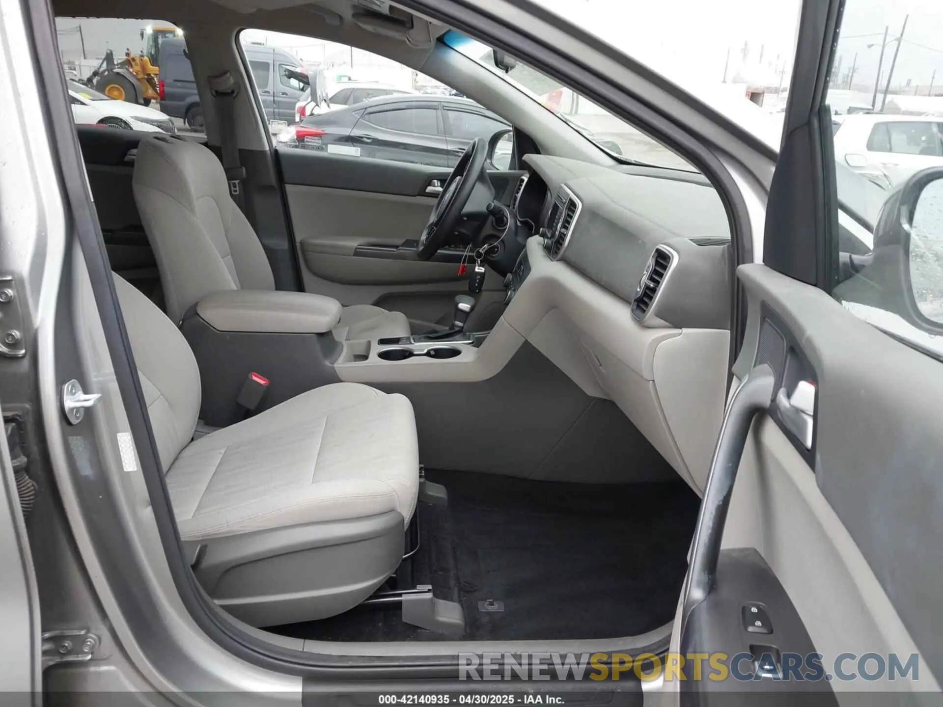 5 Photograph of a damaged car KNDPM3AC6K7599025 KIA SPORTAGE 2019