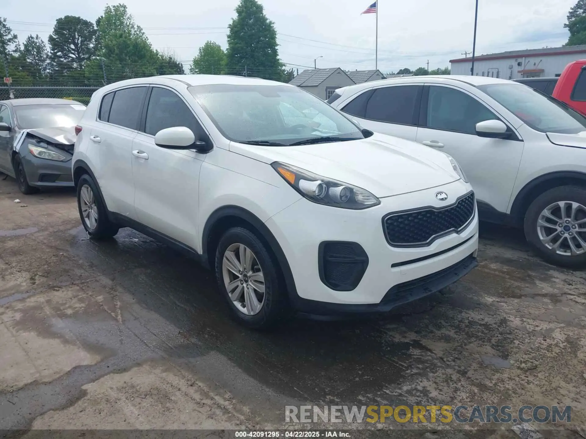 1 Photograph of a damaged car KNDPM3AC6K7617295 KIA SPORTAGE 2019