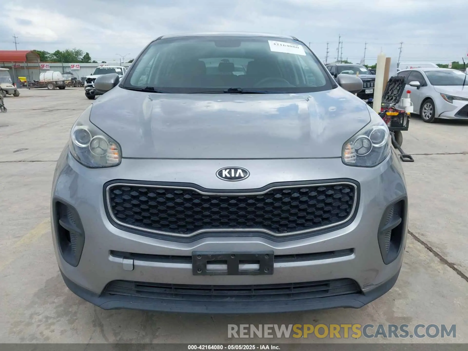 12 Photograph of a damaged car KNDPM3AC6K7628264 KIA SPORTAGE 2019