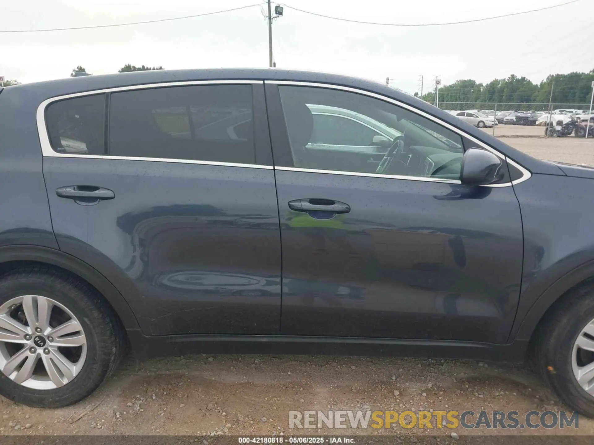 13 Photograph of a damaged car KNDPM3AC7K7555325 KIA SPORTAGE 2019