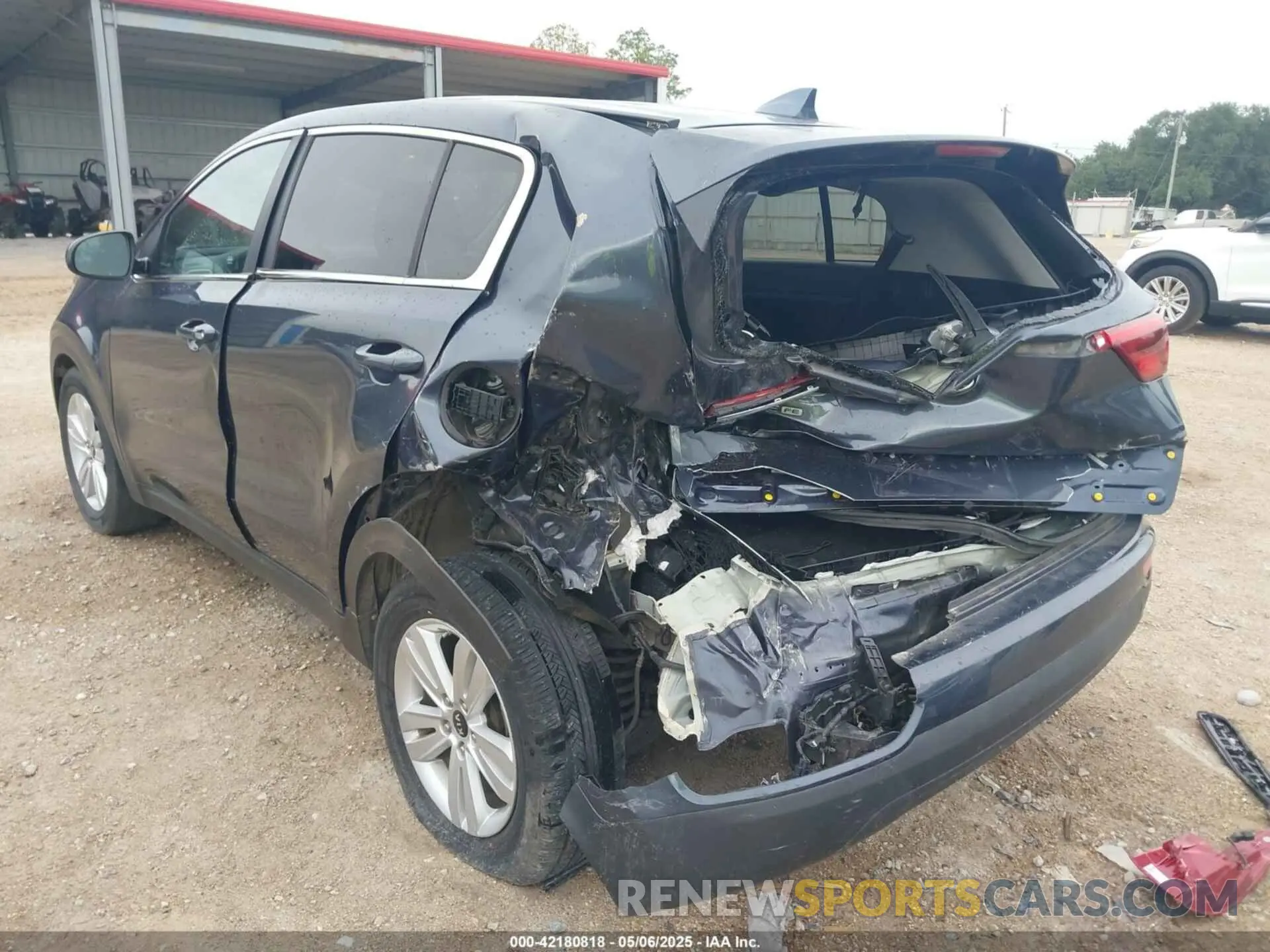 6 Photograph of a damaged car KNDPM3AC7K7555325 KIA SPORTAGE 2019