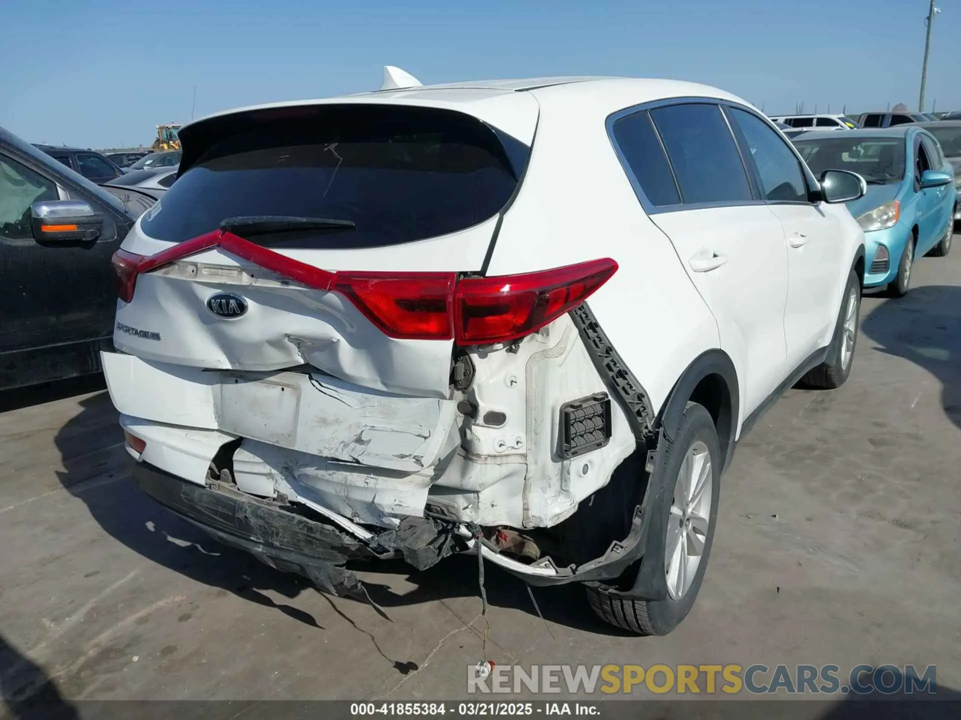 4 Photograph of a damaged car KNDPM3AC7K7563098 KIA SPORTAGE 2019