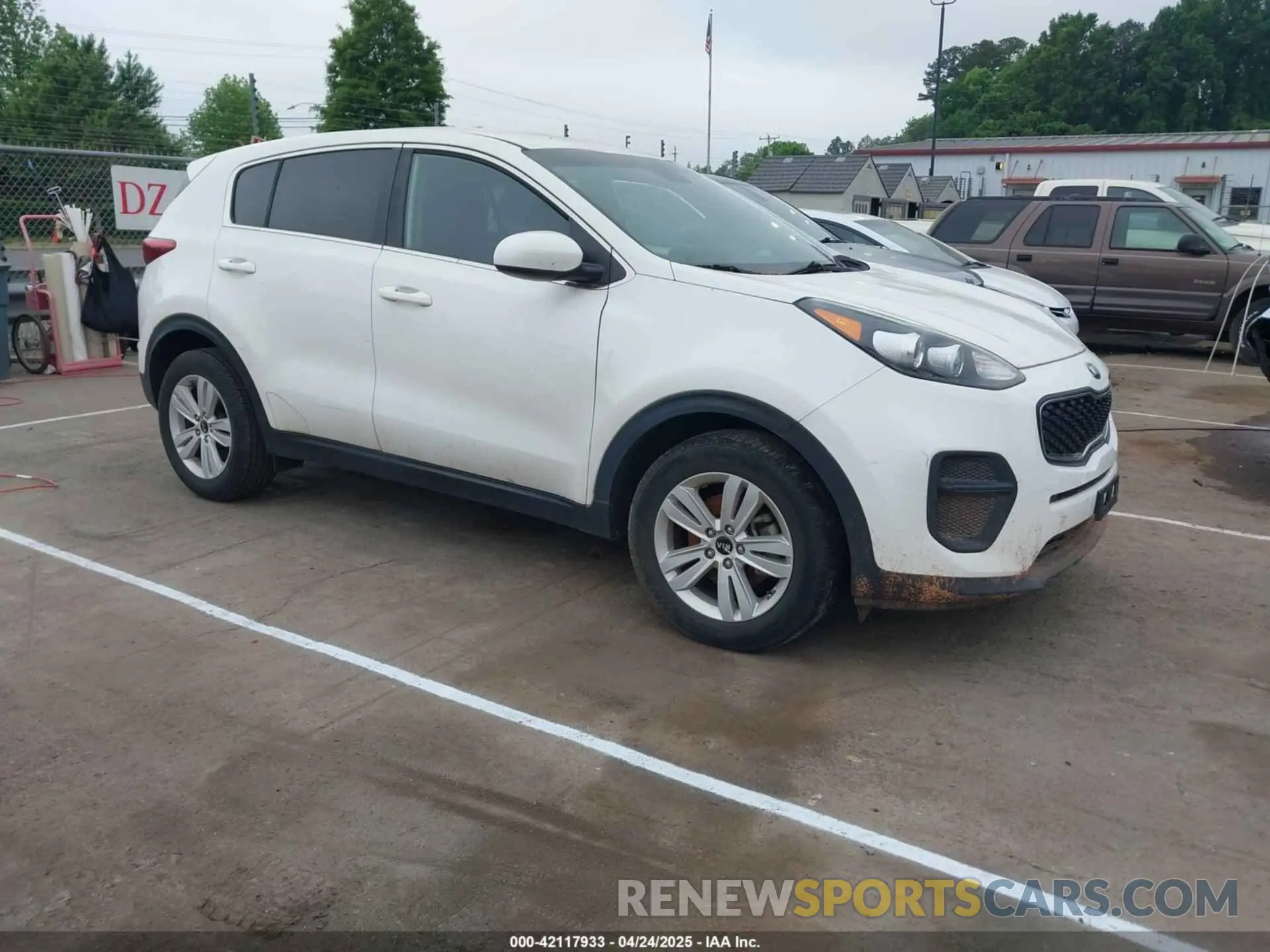 1 Photograph of a damaged car KNDPM3AC7K7584761 KIA SPORTAGE 2019