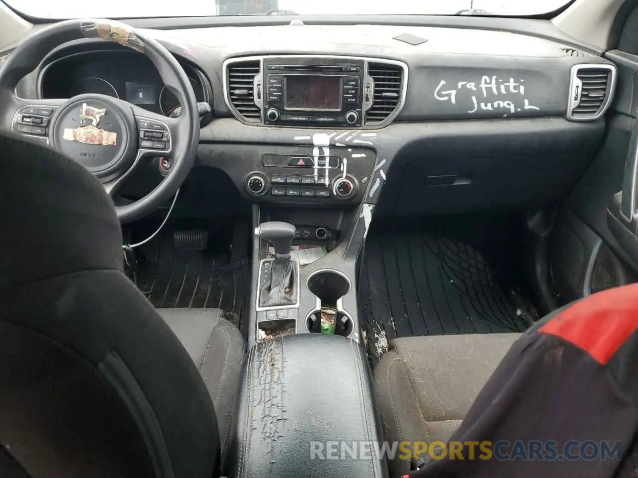 8 Photograph of a damaged car KNDPM3AC8K7493790 KIA SPORTAGE 2019
