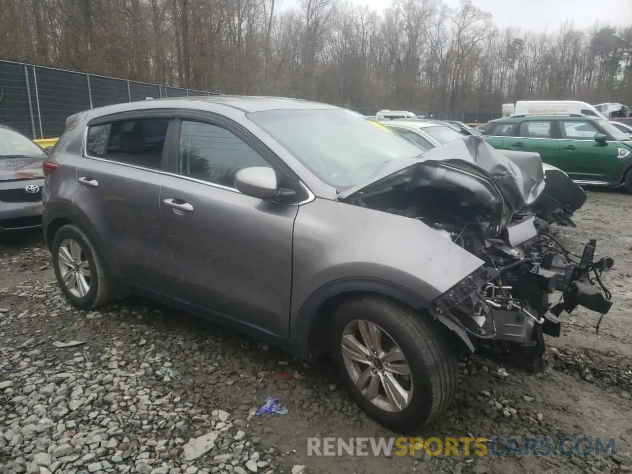 4 Photograph of a damaged car KNDPM3AC8K7500009 KIA SPORTAGE 2019