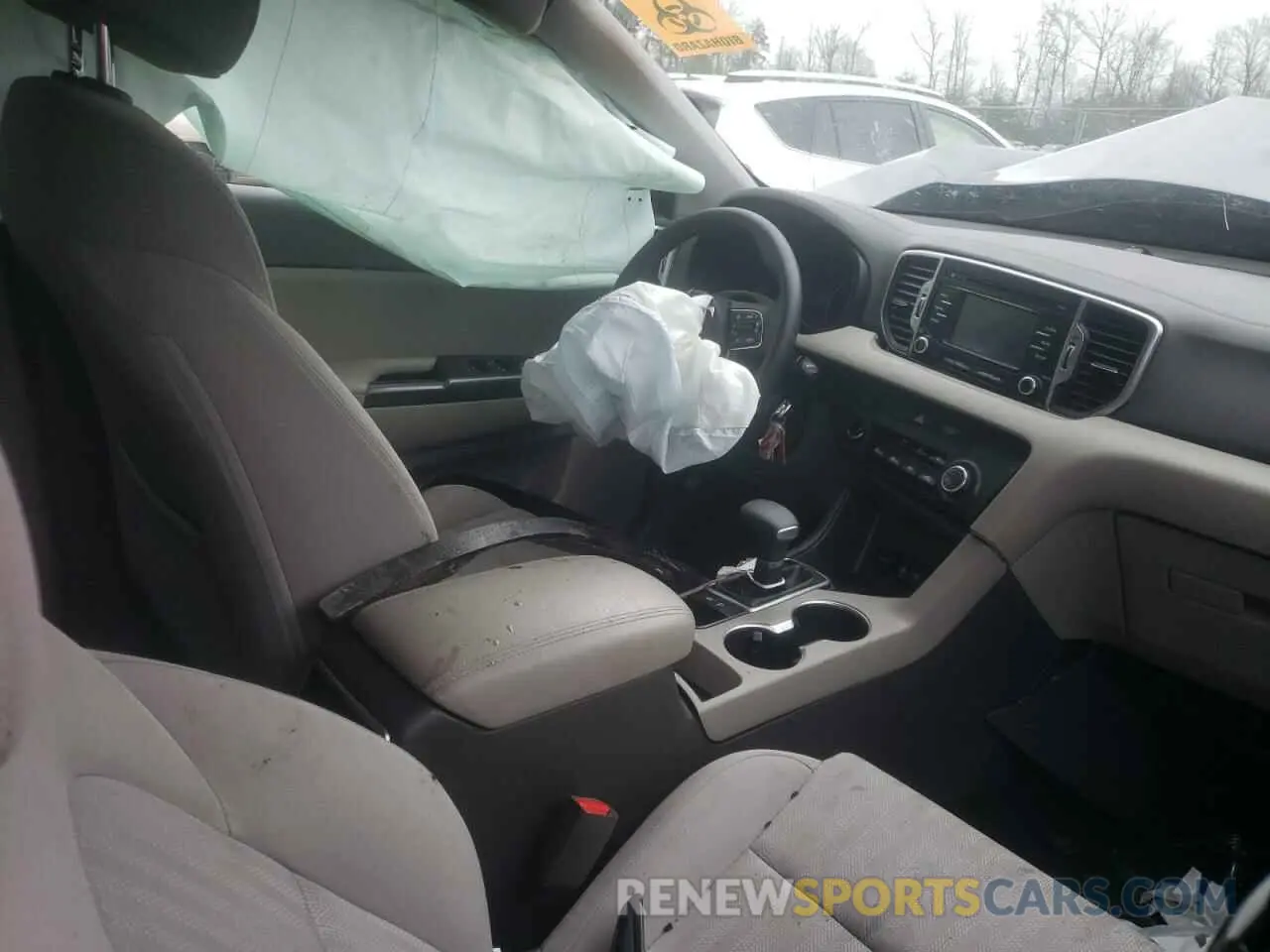 7 Photograph of a damaged car KNDPM3AC8K7500009 KIA SPORTAGE 2019