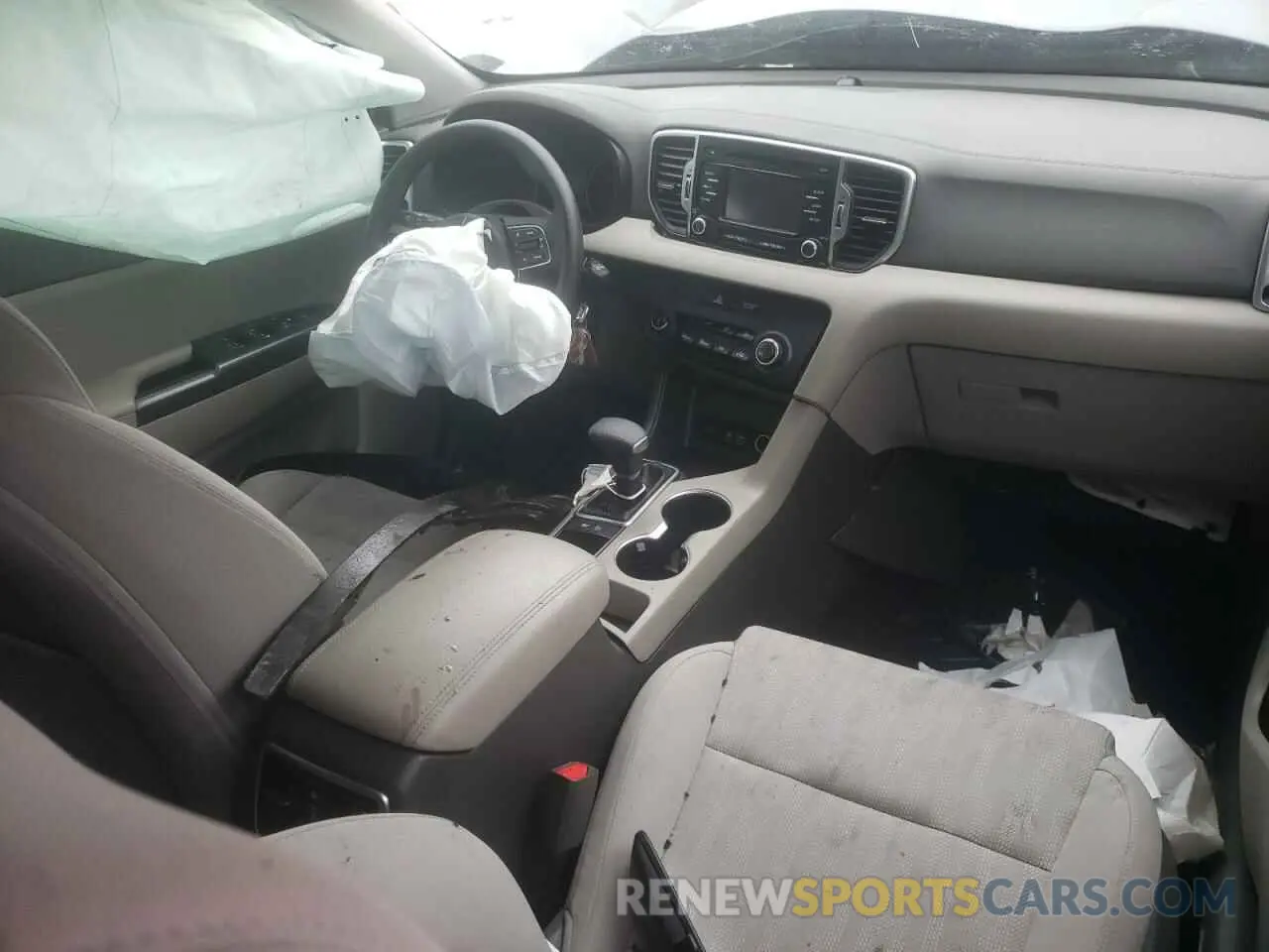 8 Photograph of a damaged car KNDPM3AC8K7500009 KIA SPORTAGE 2019