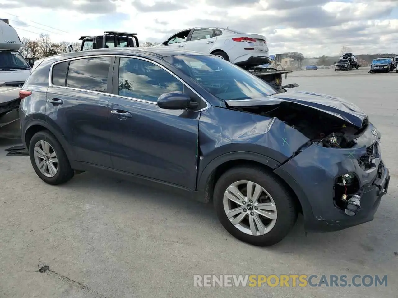 4 Photograph of a damaged car KNDPM3AC8K7547783 KIA SPORTAGE 2019