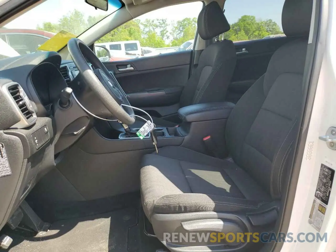 7 Photograph of a damaged car KNDPM3AC8K7594215 KIA SPORTAGE 2019