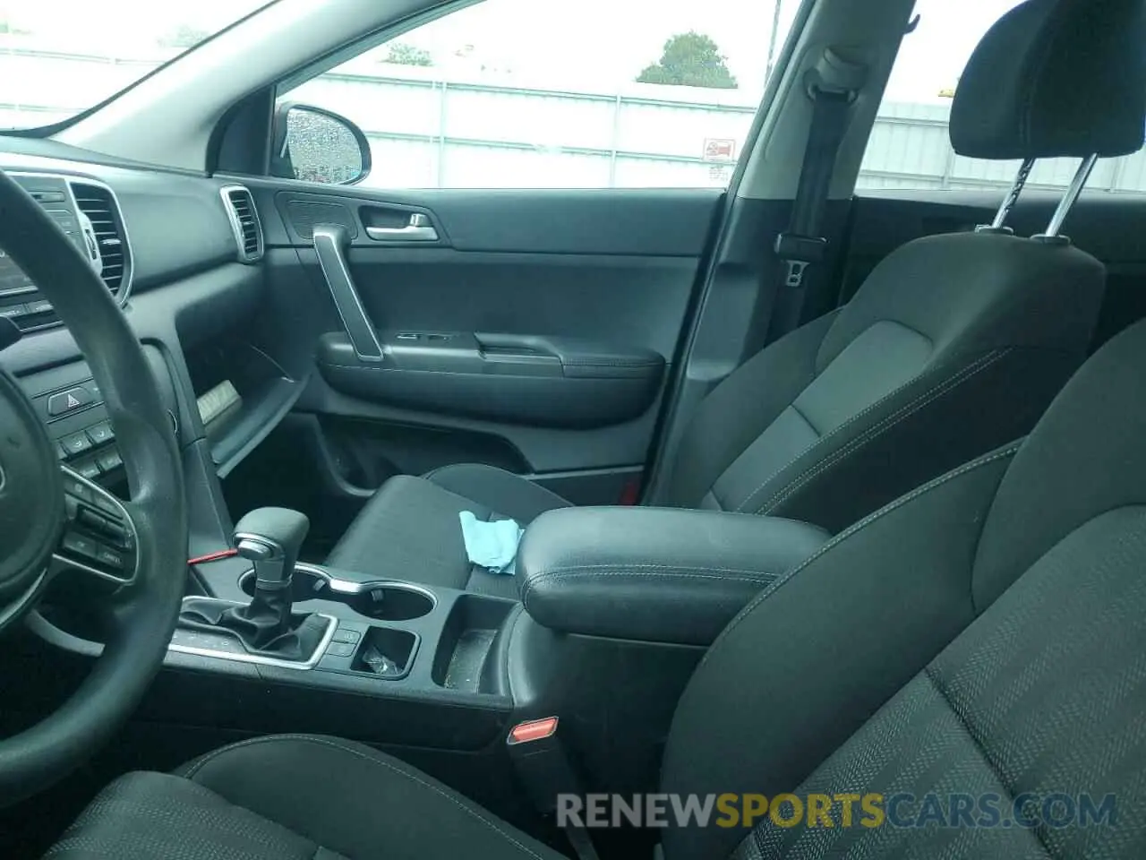 7 Photograph of a damaged car KNDPM3AC8K7596529 KIA SPORTAGE 2019
