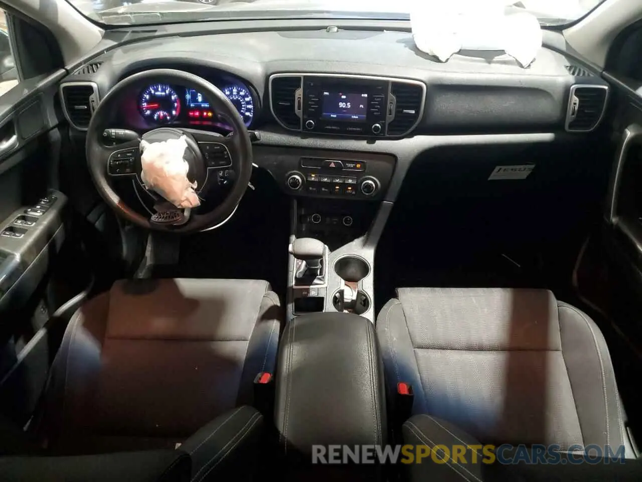 8 Photograph of a damaged car KNDPM3AC9K7616576 KIA SPORTAGE 2019