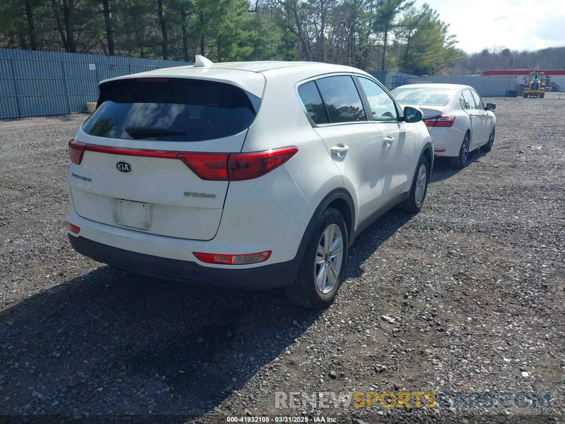 4 Photograph of a damaged car KNDPM3ACXK7516826 KIA SPORTAGE 2019