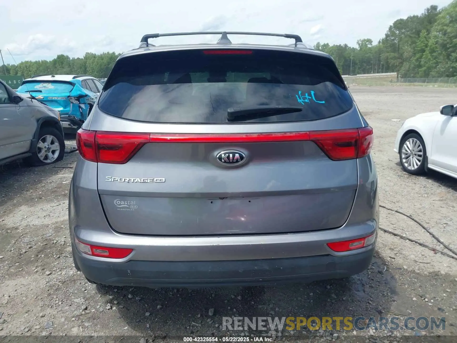 16 Photograph of a damaged car KNDPM3ACXK7545596 KIA SPORTAGE 2019