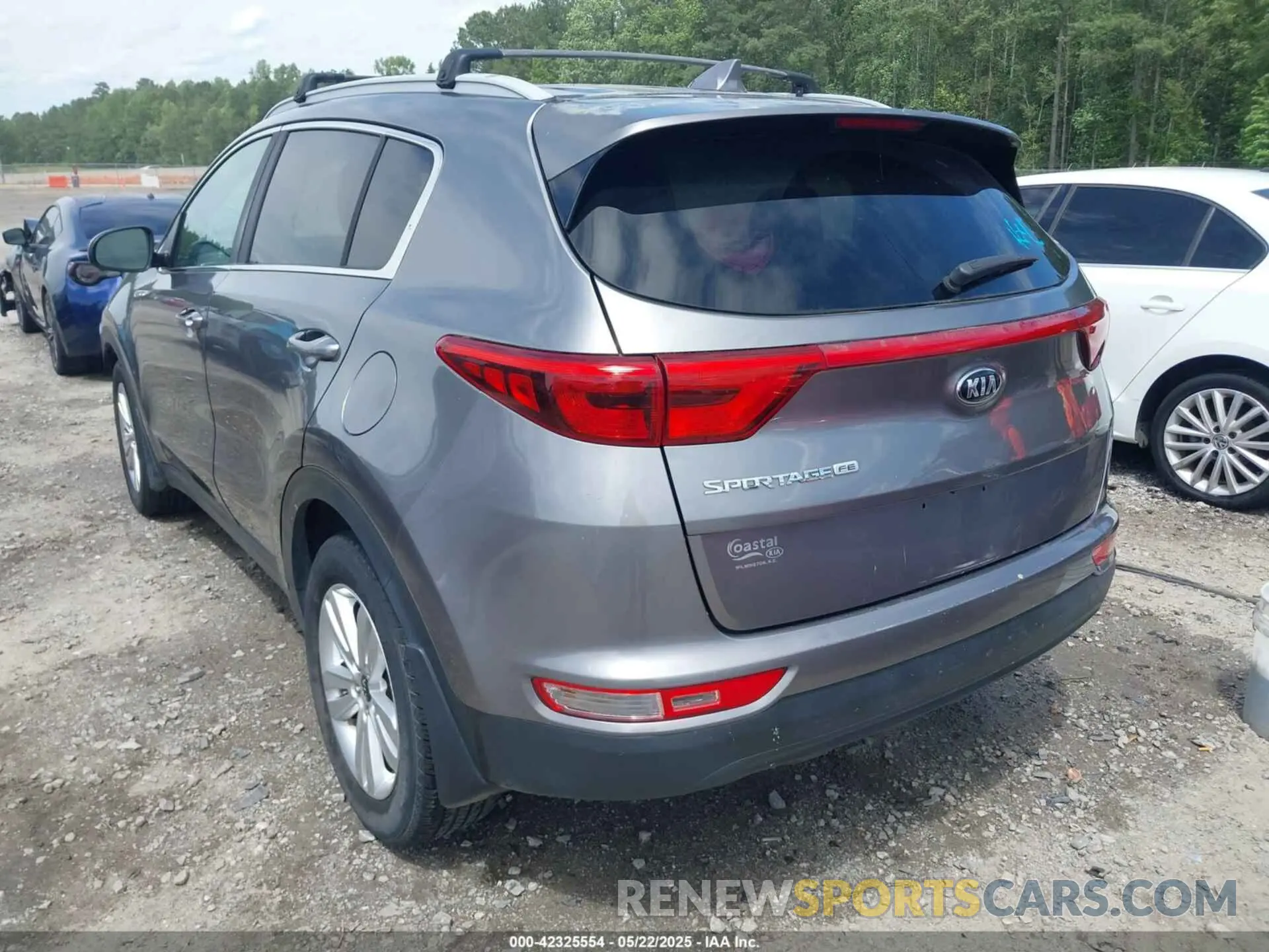 3 Photograph of a damaged car KNDPM3ACXK7545596 KIA SPORTAGE 2019