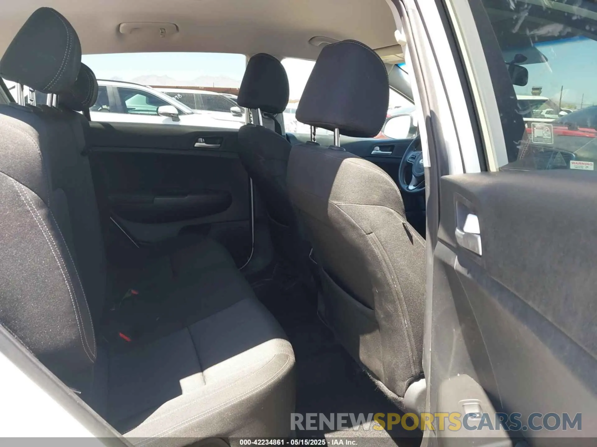 8 Photograph of a damaged car KNDPM3ACXK7595723 KIA SPORTAGE 2019