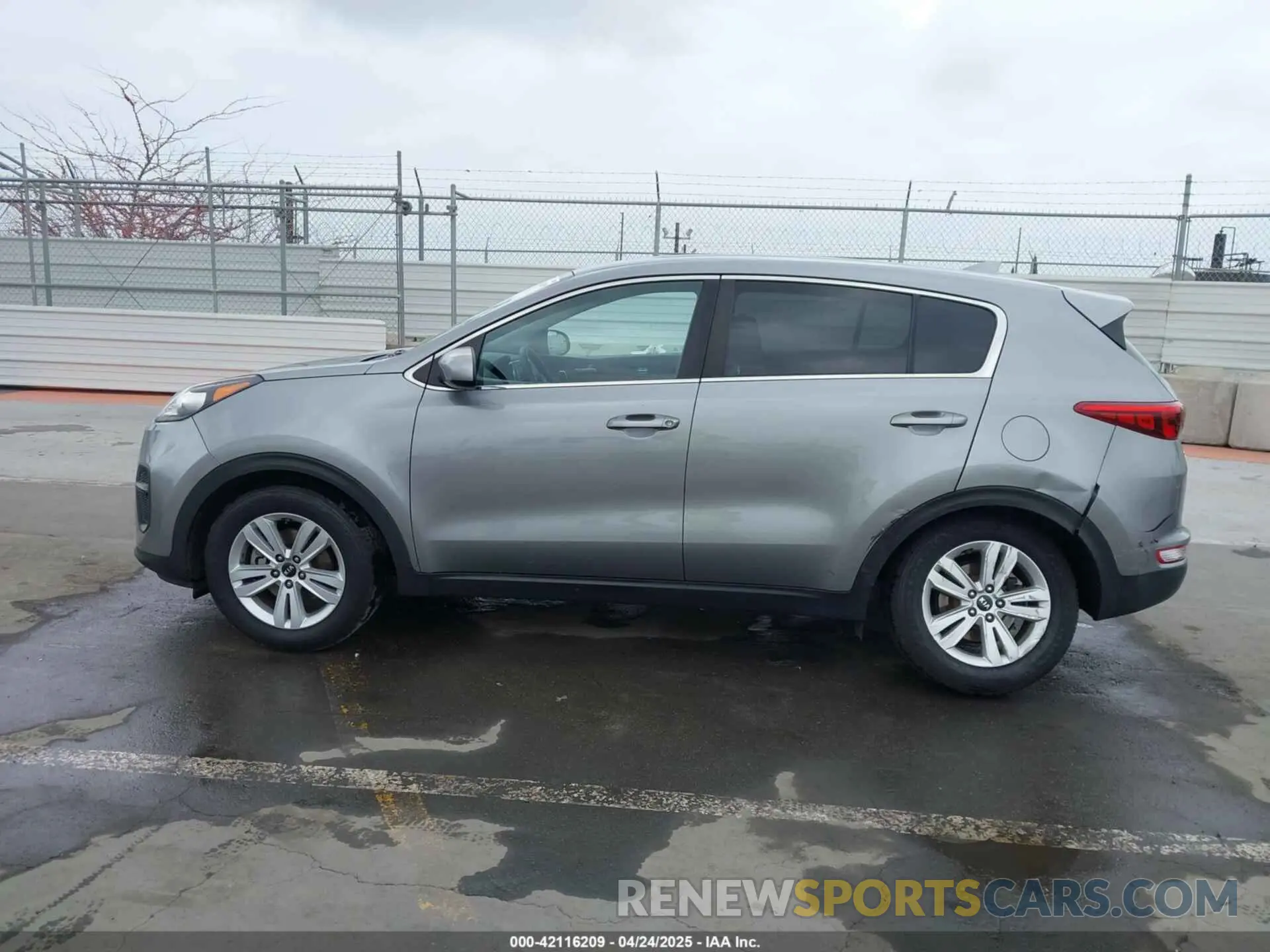 6 Photograph of a damaged car KNDPM3ACXK7626856 KIA SPORTAGE 2019