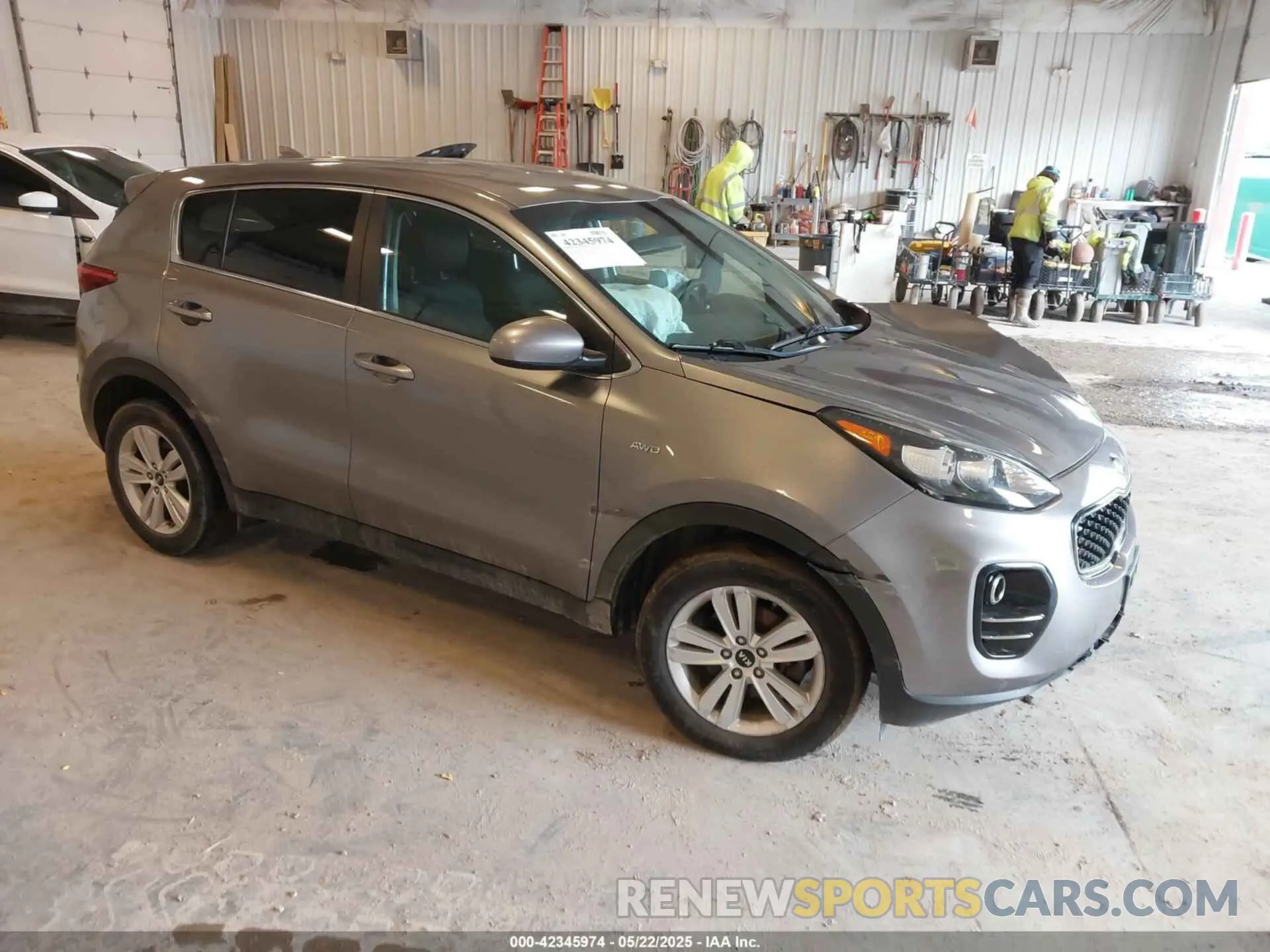 1 Photograph of a damaged car KNDPMCAC0K7529813 KIA SPORTAGE 2019