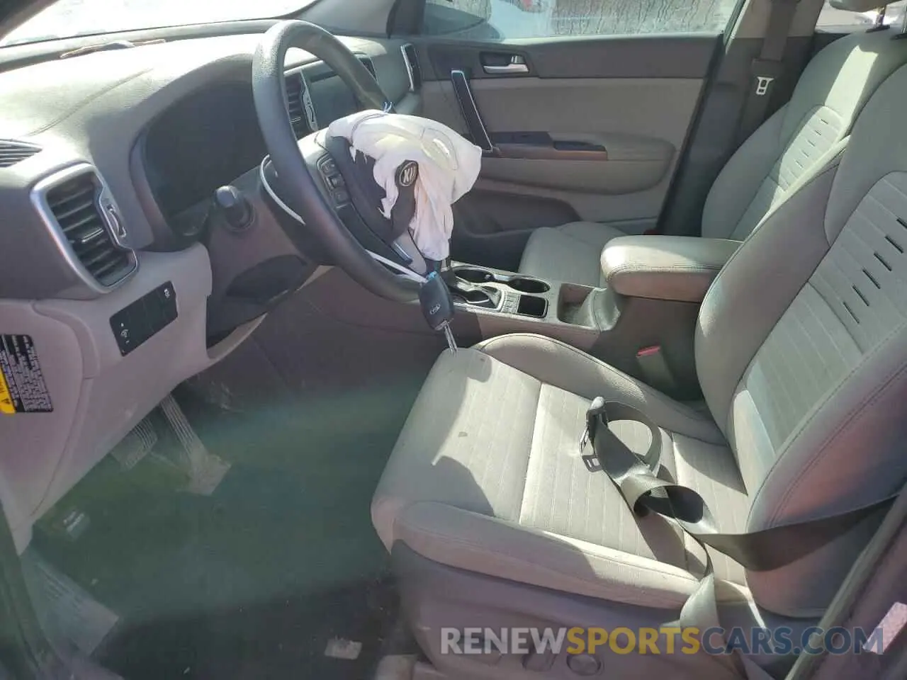 7 Photograph of a damaged car KNDPMCAC0K7551553 KIA SPORTAGE 2019