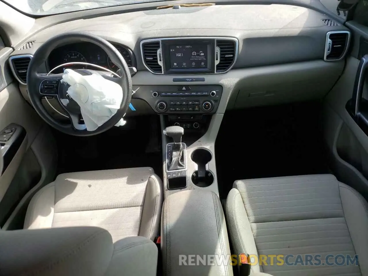 8 Photograph of a damaged car KNDPMCAC0K7551553 KIA SPORTAGE 2019