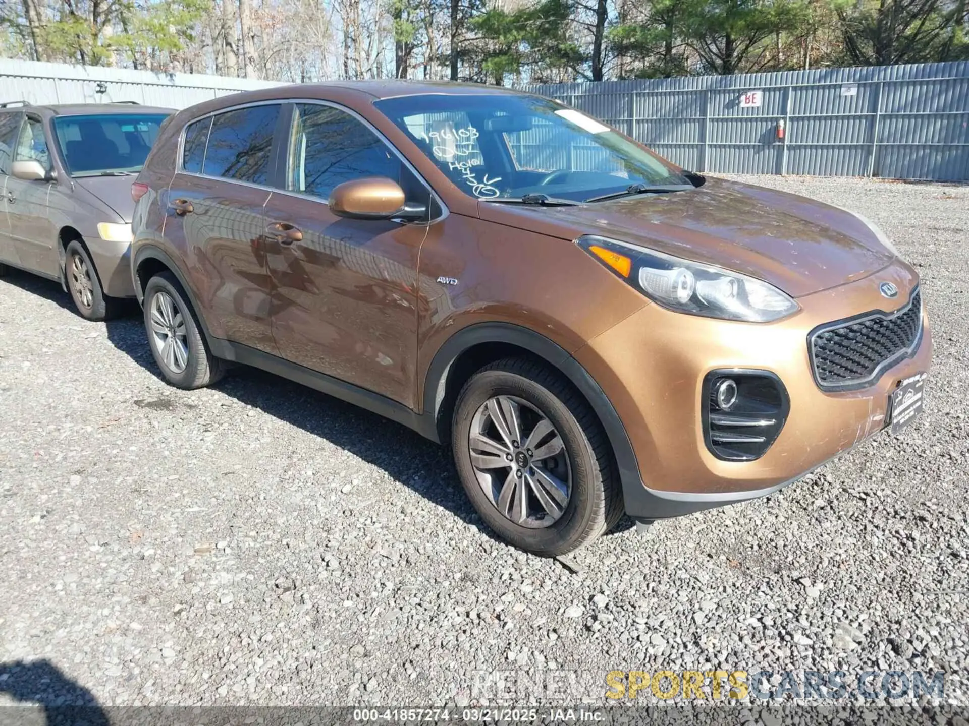 1 Photograph of a damaged car KNDPMCAC0K7573374 KIA SPORTAGE 2019