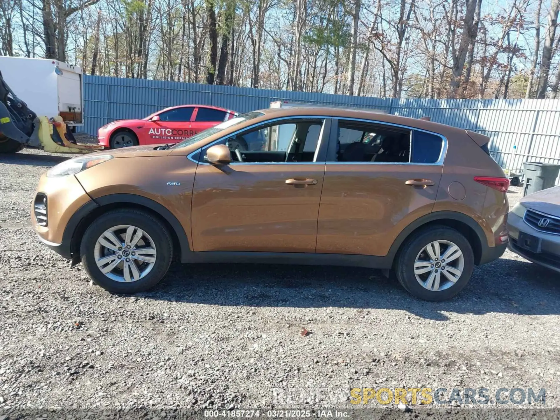 14 Photograph of a damaged car KNDPMCAC0K7573374 KIA SPORTAGE 2019