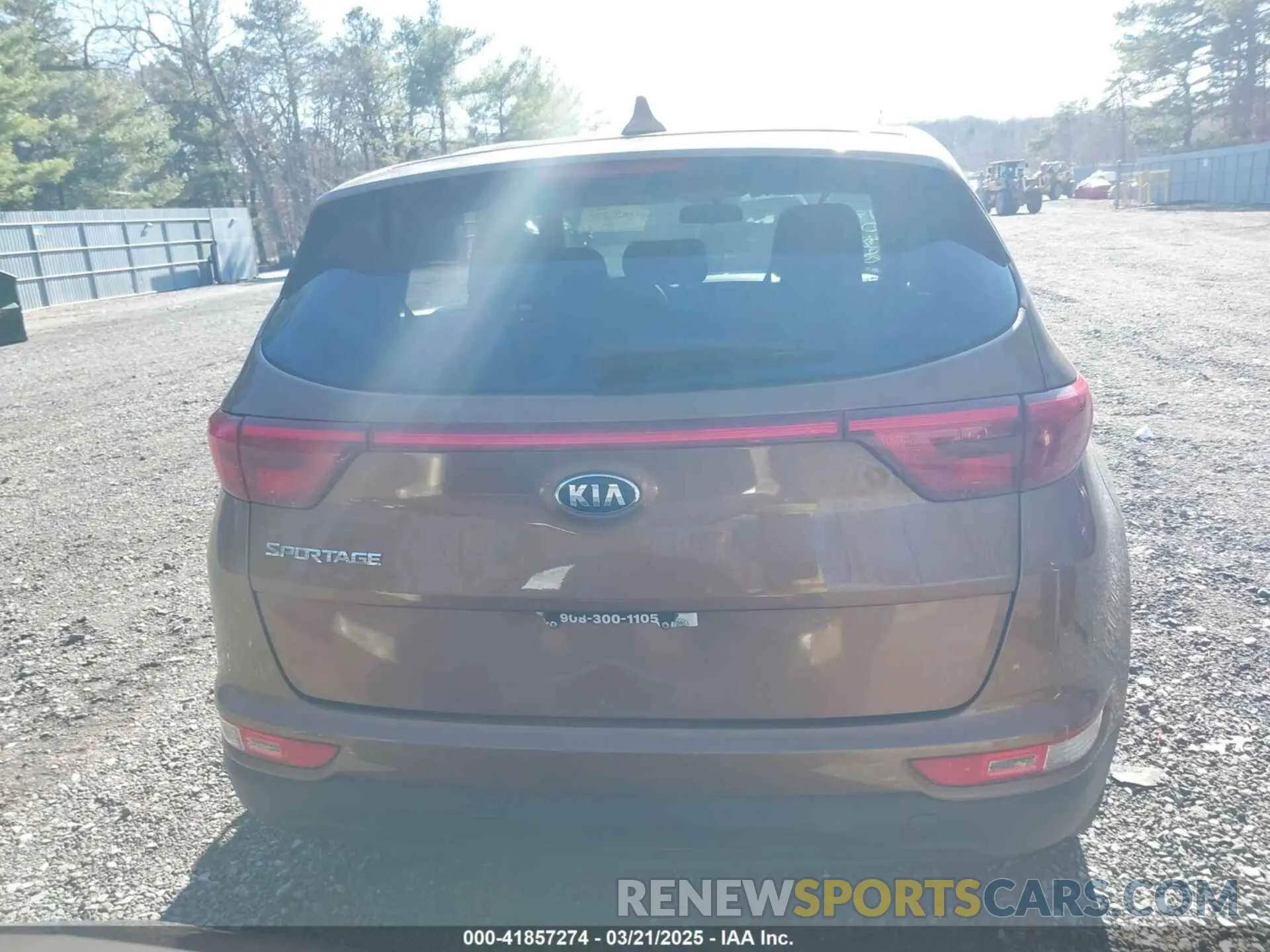 16 Photograph of a damaged car KNDPMCAC0K7573374 KIA SPORTAGE 2019