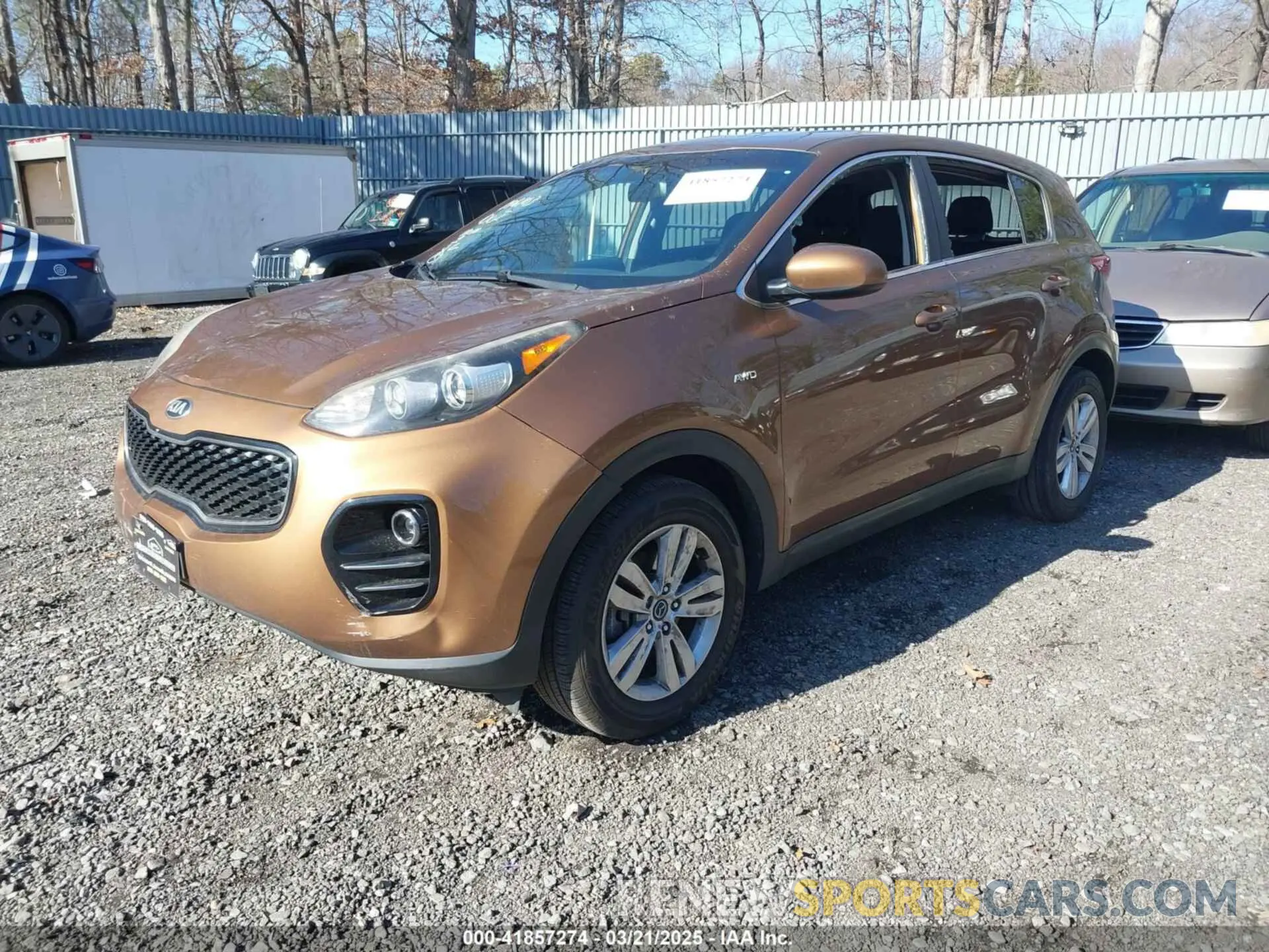 2 Photograph of a damaged car KNDPMCAC0K7573374 KIA SPORTAGE 2019
