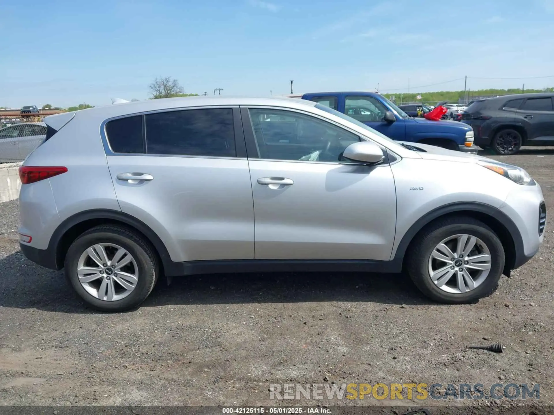 13 Photograph of a damaged car KNDPMCAC0K7588635 KIA SPORTAGE 2019
