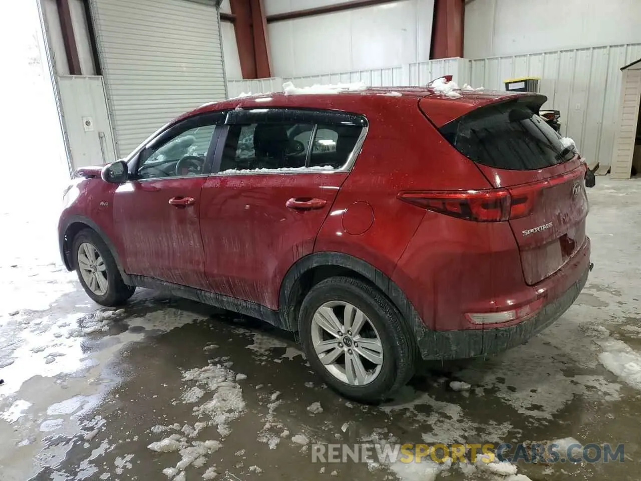 2 Photograph of a damaged car KNDPMCAC0K7620628 KIA SPORTAGE 2019