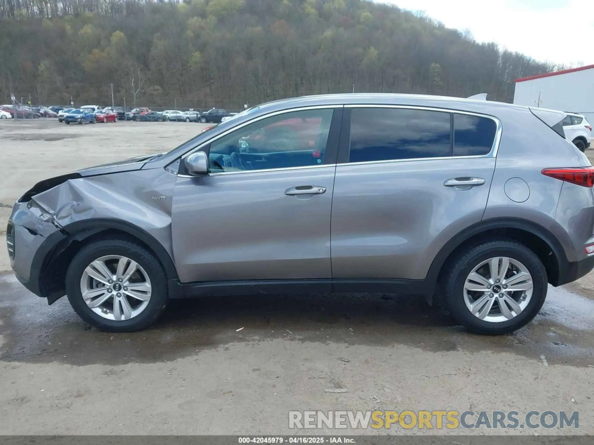 15 Photograph of a damaged car KNDPMCAC1K7549844 KIA SPORTAGE 2019