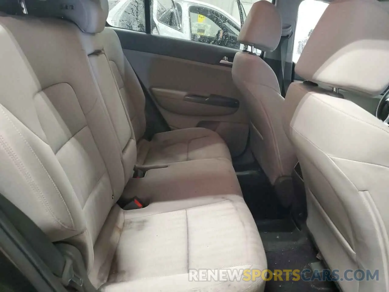 11 Photograph of a damaged car KNDPMCAC1K7601747 KIA SPORTAGE 2019