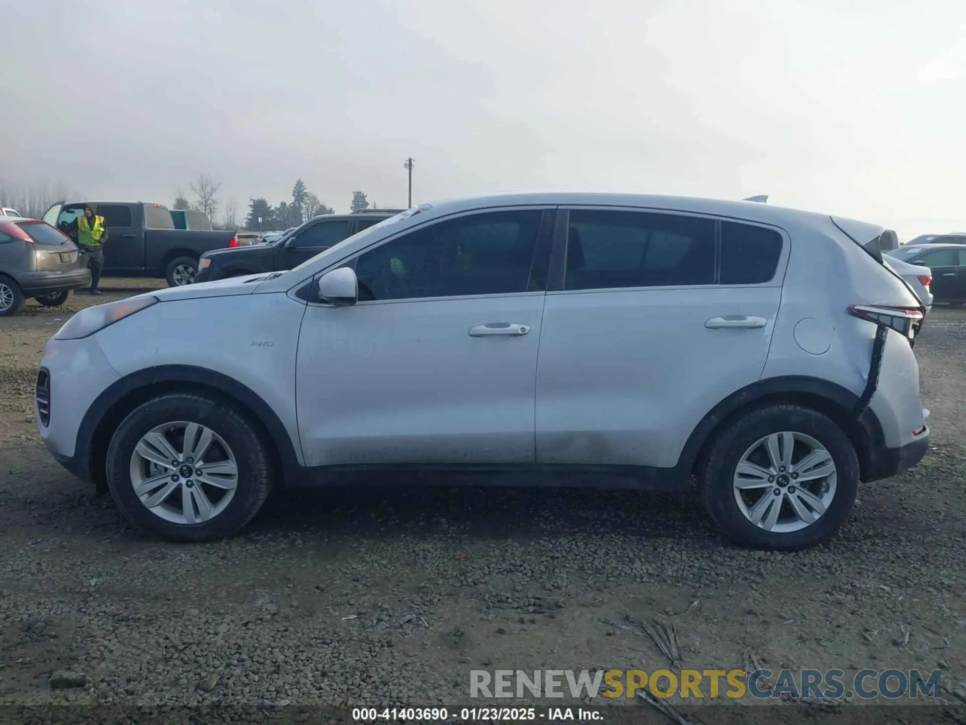 14 Photograph of a damaged car KNDPMCAC2K7508820 KIA SPORTAGE 2019