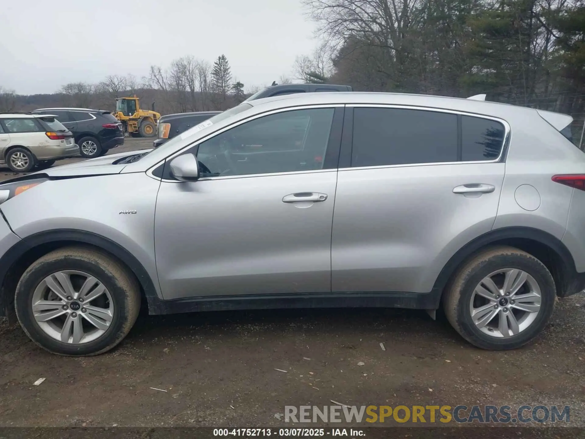 14 Photograph of a damaged car KNDPMCAC2K7523771 KIA SPORTAGE 2019
