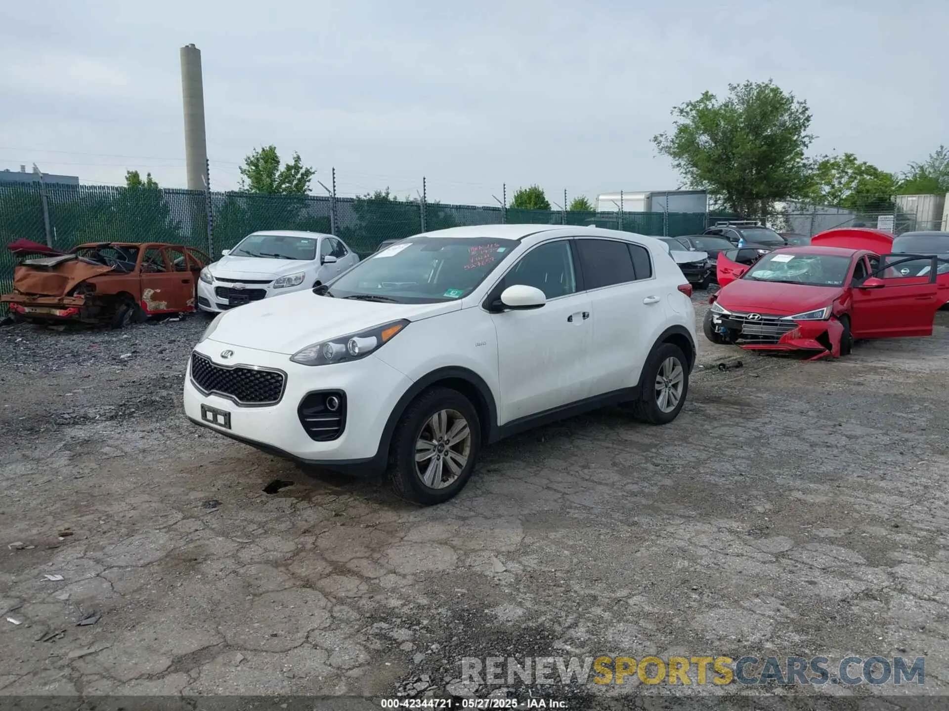 2 Photograph of a damaged car KNDPMCAC2K7527657 KIA SPORTAGE 2019
