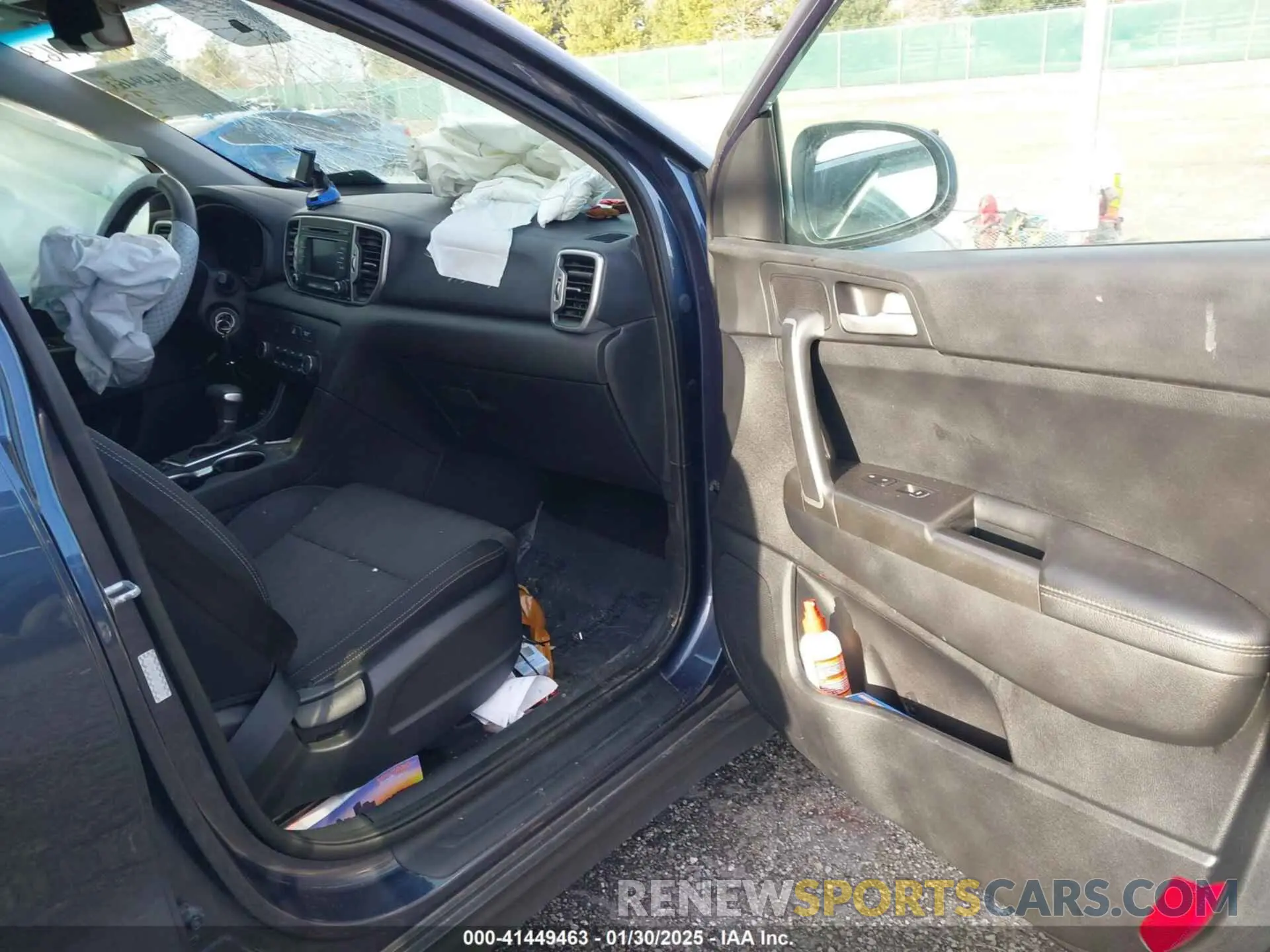 5 Photograph of a damaged car KNDPMCAC2K7562229 KIA SPORTAGE 2019