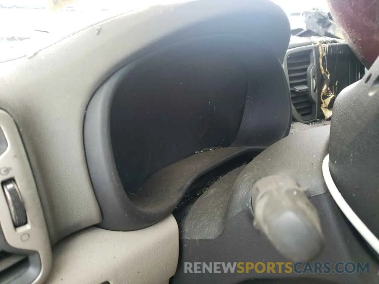 9 Photograph of a damaged car KNDPMCAC2K7587776 KIA SPORTAGE 2019