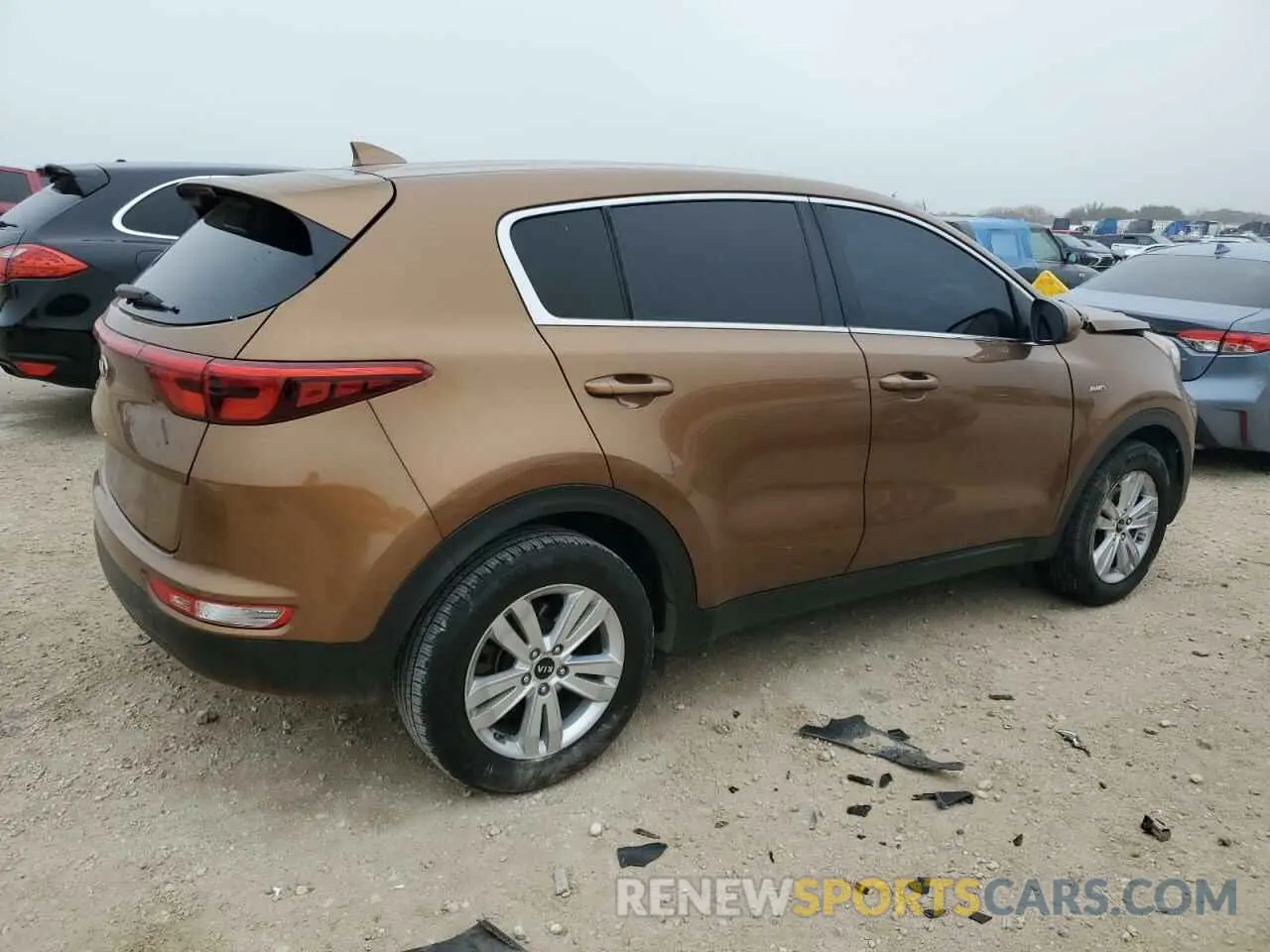 3 Photograph of a damaged car KNDPMCAC2K7600154 KIA SPORTAGE 2019