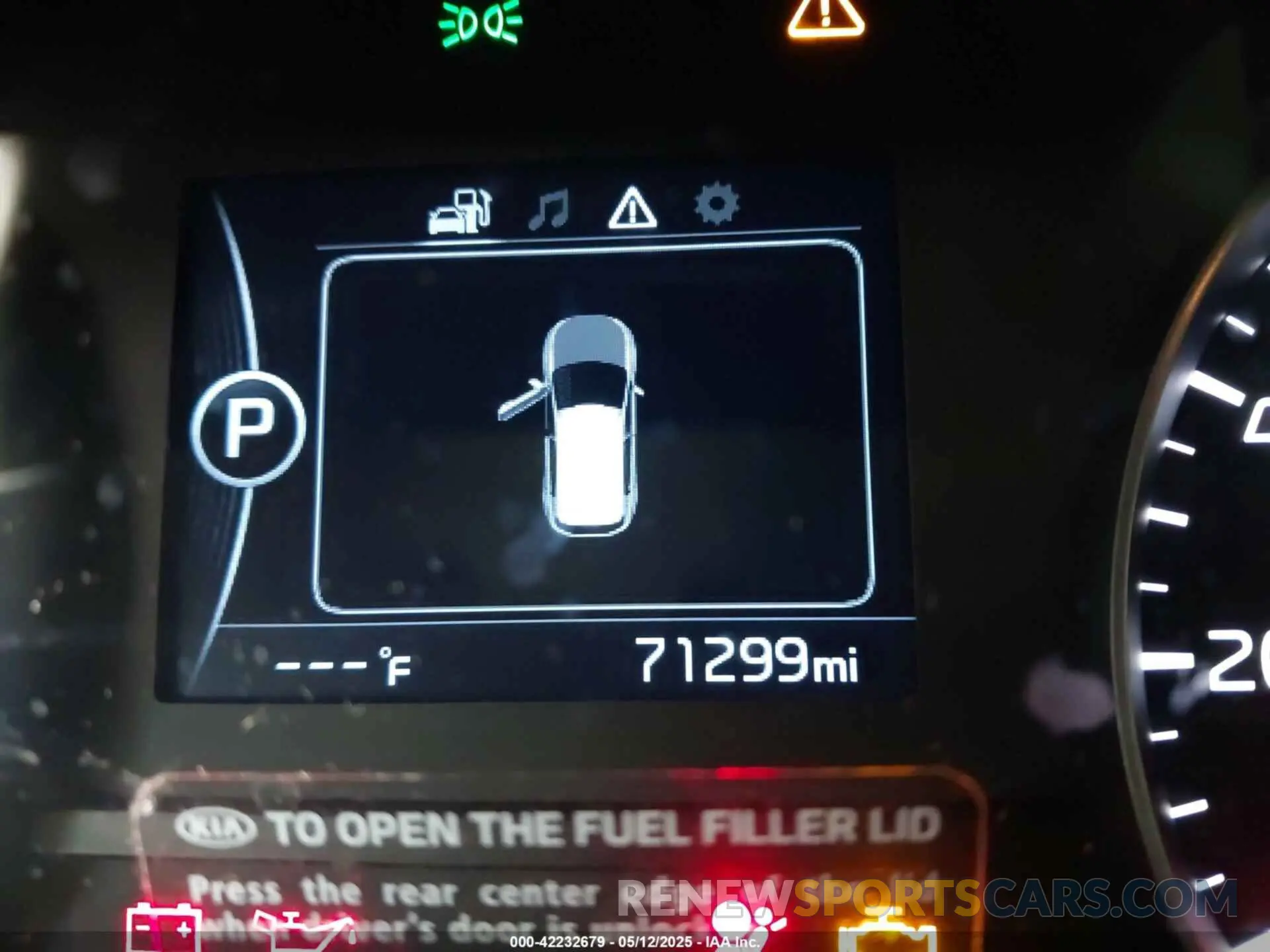 15 Photograph of a damaged car KNDPMCAC2K7602650 KIA SPORTAGE 2019