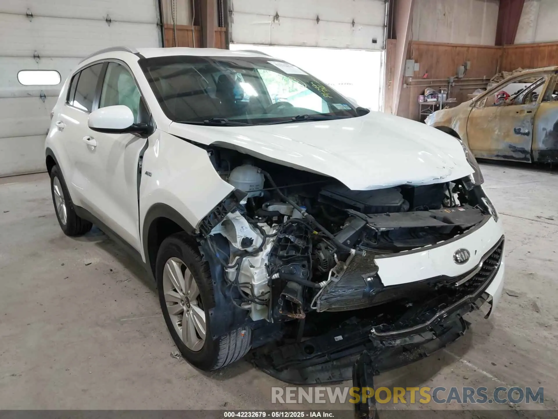 6 Photograph of a damaged car KNDPMCAC2K7602650 KIA SPORTAGE 2019