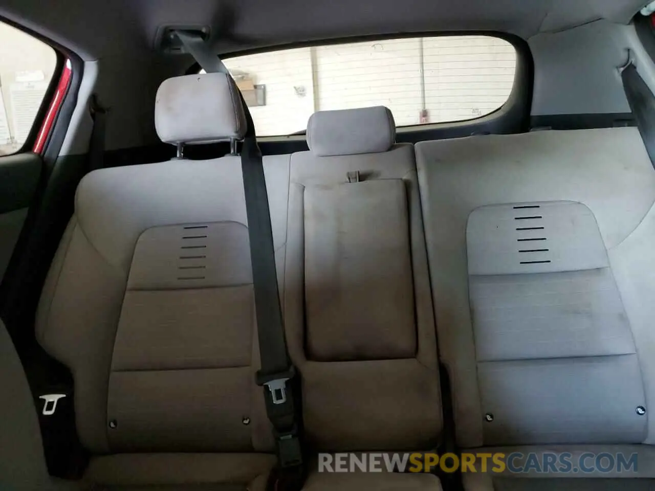 10 Photograph of a damaged car KNDPMCAC3K7548887 KIA SPORTAGE 2019