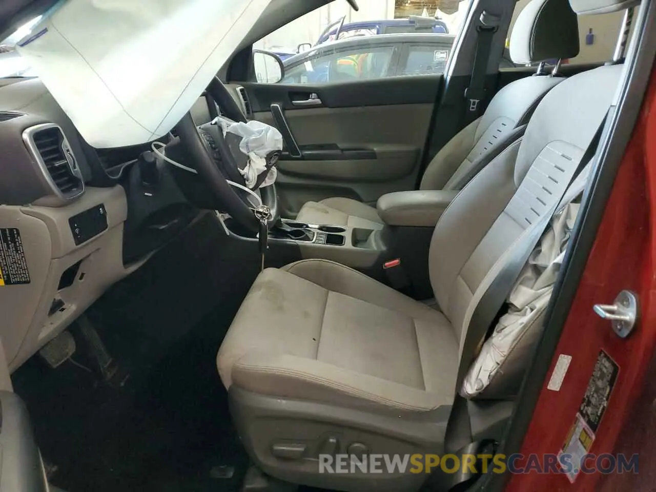 7 Photograph of a damaged car KNDPMCAC3K7548887 KIA SPORTAGE 2019