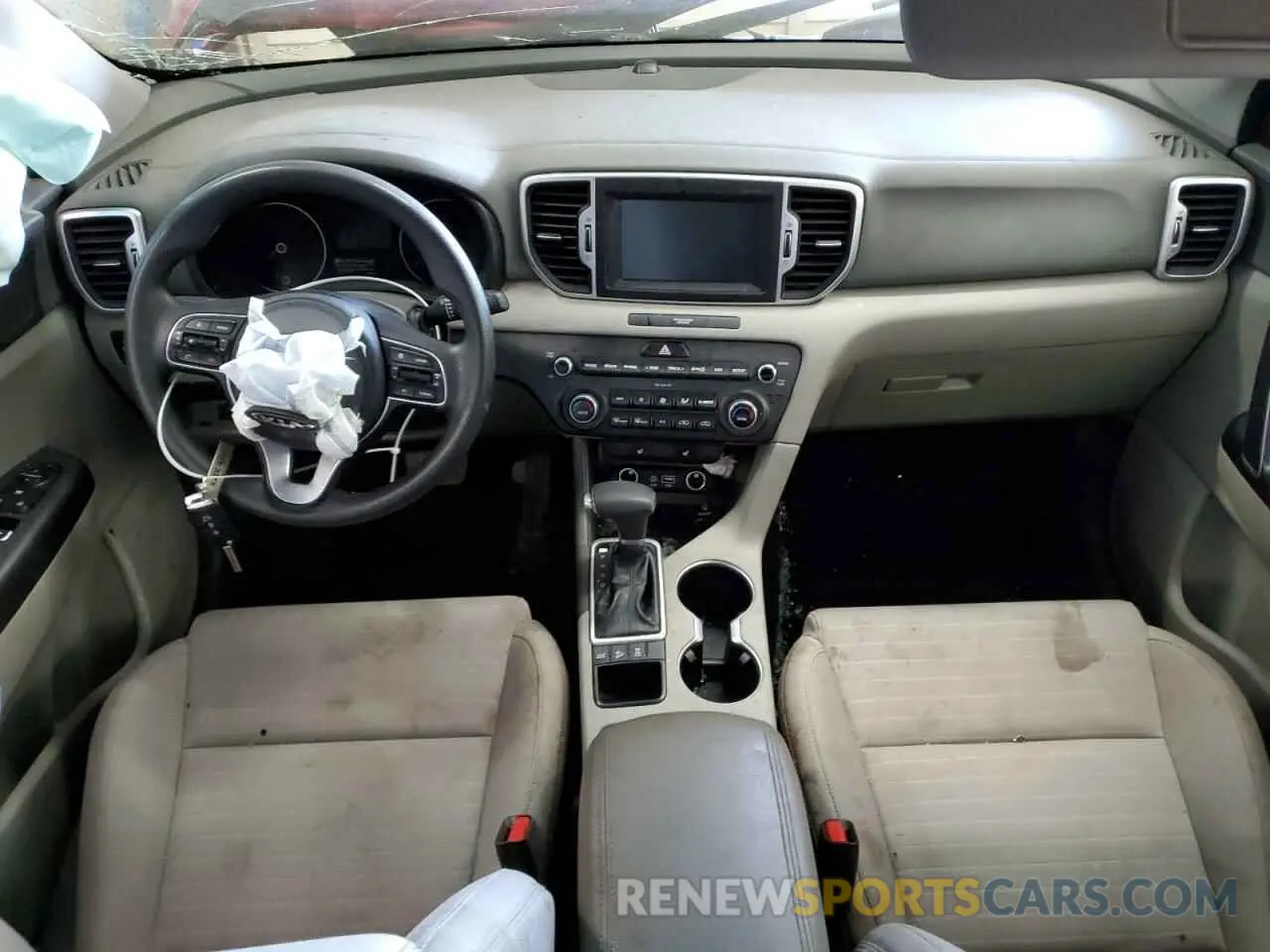 8 Photograph of a damaged car KNDPMCAC3K7548887 KIA SPORTAGE 2019