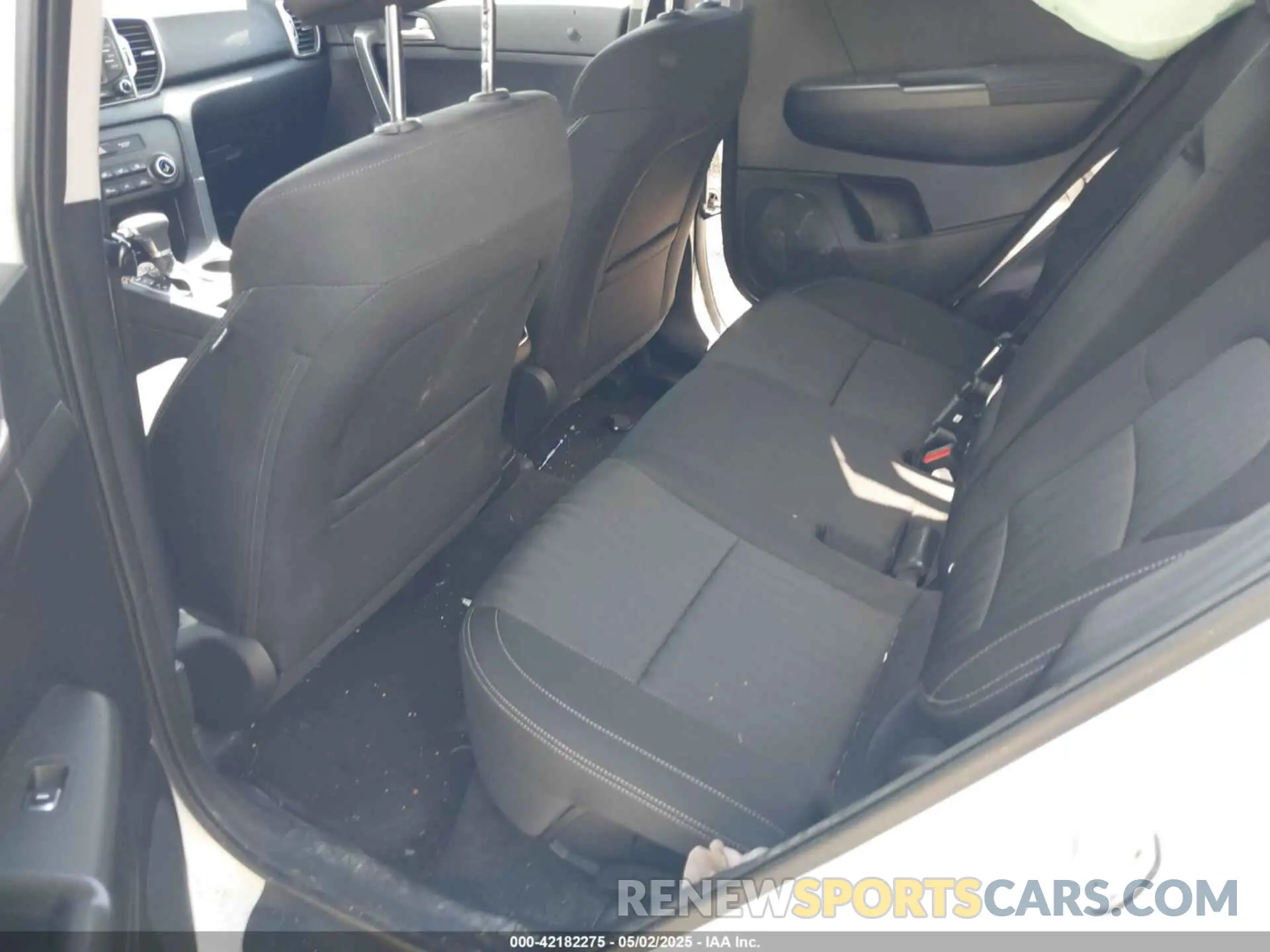 7 Photograph of a damaged car KNDPMCAC3K7593702 KIA SPORTAGE 2019